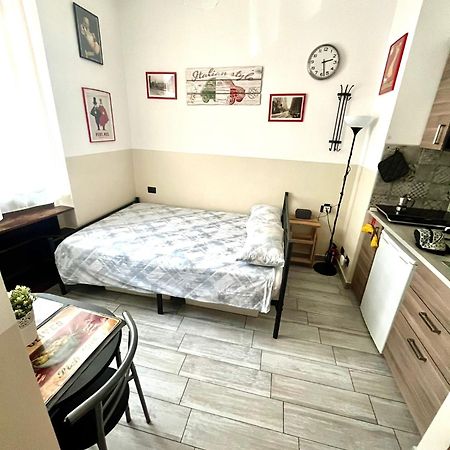 Apartamento Il Gattino Di Torino - Monolocale Centro E Ospedali Exterior foto