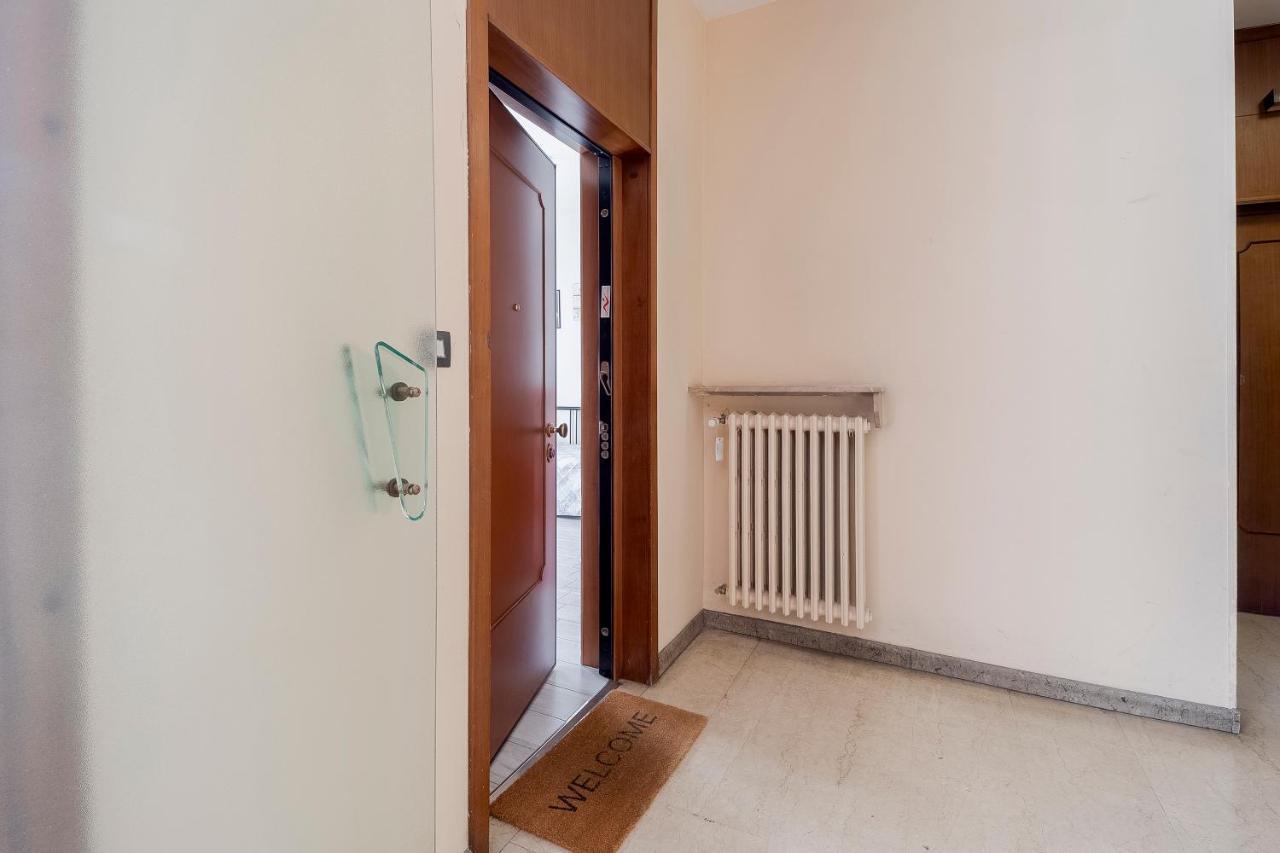 Apartamento Il Gattino Di Torino - Monolocale Centro E Ospedali Exterior foto